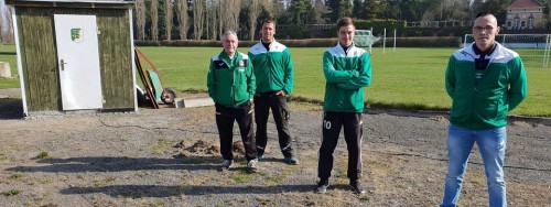 Fußballer wollen Zuschauer nicht im Regen stehen lassen