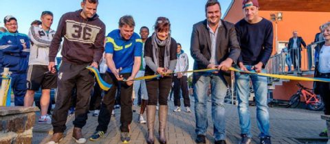 Die fast 50.000 Euro teuren Arbeiten am Rasenplatz