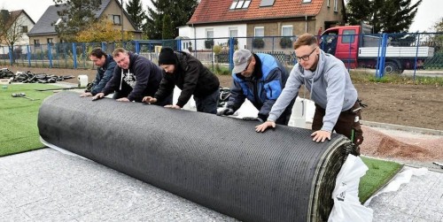 EU-Kampf gegen Mikroplastik Verbot von Kunstrasen-Granulat