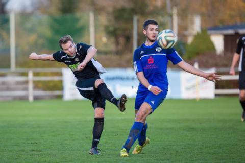 Verbandsliga-Fußballer drehen Rückstand