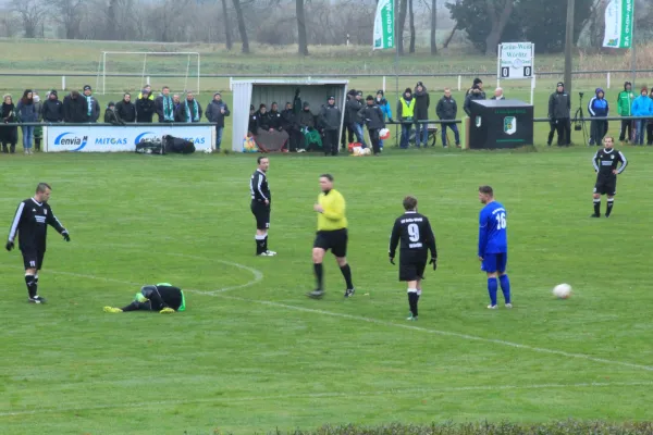 02.12.2017 SV Grün-Weiß Wörlitz vs. Blau-Weiß Klieken