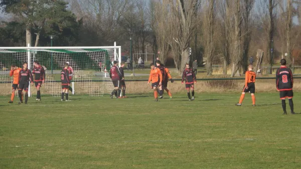 06.02.2016 SV Grün-Weiß Wörlitz vs. ESV Lok Dessau II