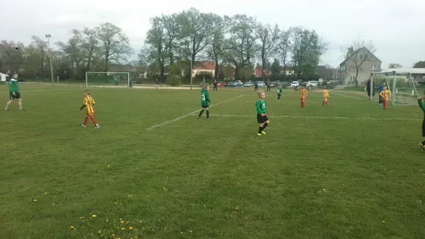 03.05.2016 SV Grün-Weiß Wörlitz vs. ASG Vorwärts Dessau