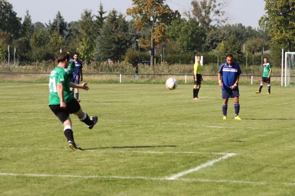 03.10.2015 SV Grün-Weiß Wörlitz vs. Abus Dessau II