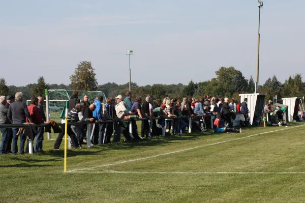 03.10.2015 SV Grün-Weiß Wörlitz vs. Abus Dessau II