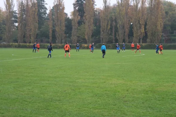 05.11.2016 SV Grün-Weiß Wörlitz vs. FSG Steutz/ Leps