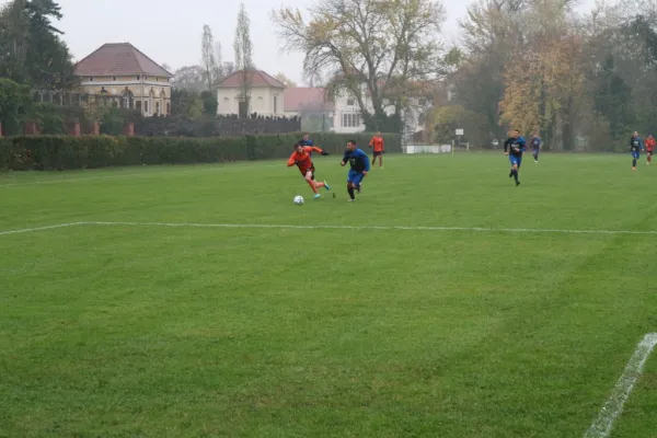 05.11.2016 SV Grün-Weiß Wörlitz vs. FSG Steutz/ Leps