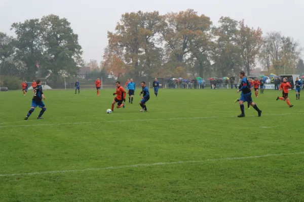 05.11.2016 SV Grün-Weiß Wörlitz vs. FSG Steutz/ Leps