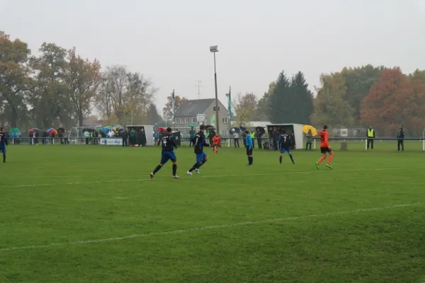 05.11.2016 SV Grün-Weiß Wörlitz vs. FSG Steutz/ Leps