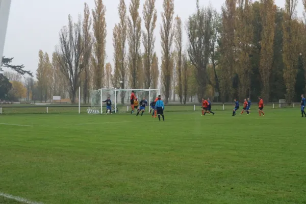 05.11.2016 SV Grün-Weiß Wörlitz vs. FSG Steutz/ Leps