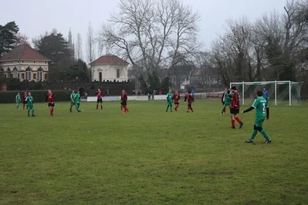 26.11.2016 SV Grün-Weiß Wörlitz vs. SG Jeber Bergfrieden