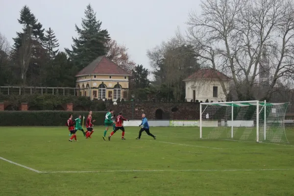 26.11.2016 SV Grün-Weiß Wörlitz vs. SG Jeber Bergfrieden