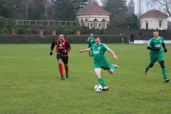 26.11.2016 SV Grün-Weiß Wörlitz vs. SG Jeber Bergfrieden